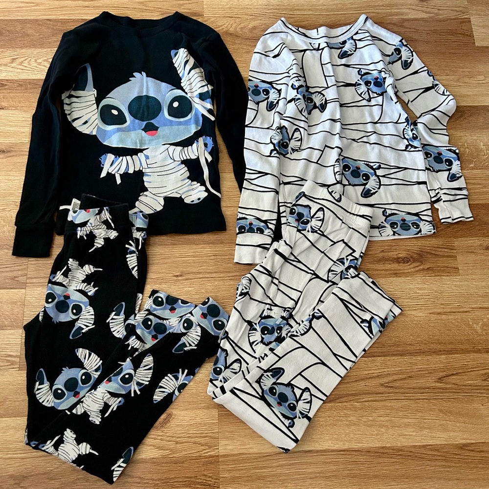 Disney Stitch Kids Pajama Set - Black and White